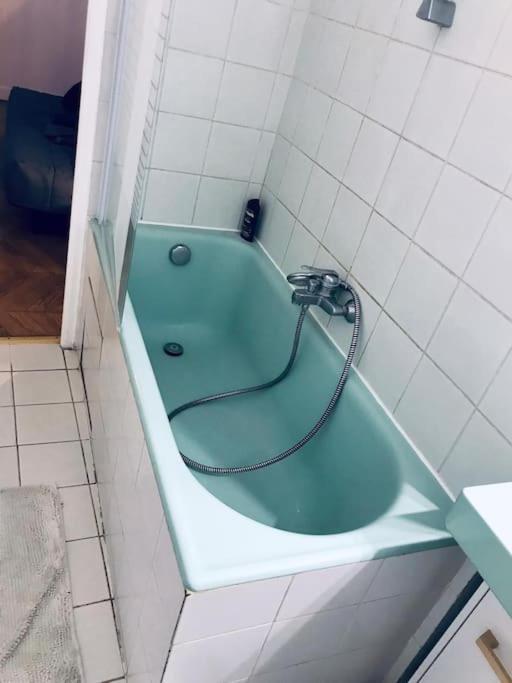 The Spot In The Center On Fontainebleauアパートメント エクステリア 写真